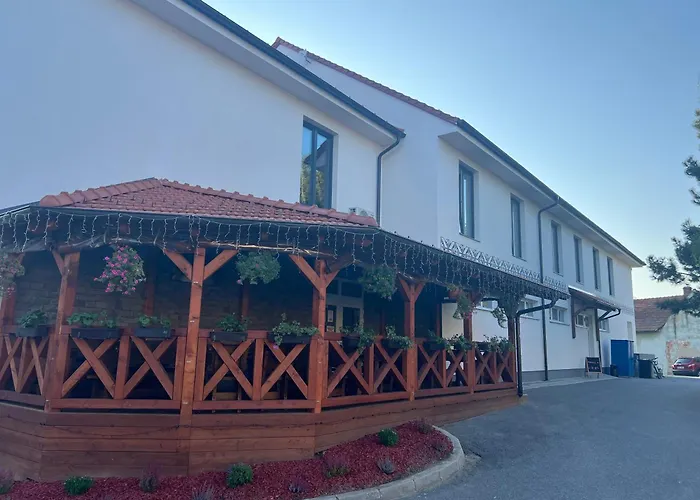 Gæstehus Vrbecka Restaurace - 11 Hruba Vrbka